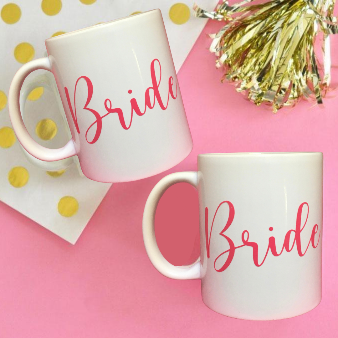 Taza "Bride" disponible en Blanco, Plateado y Dorado