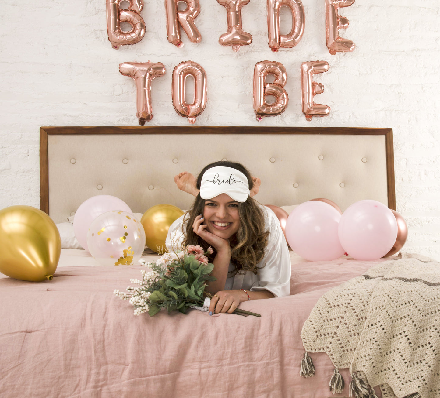 Antifaz de Satín "Bride"