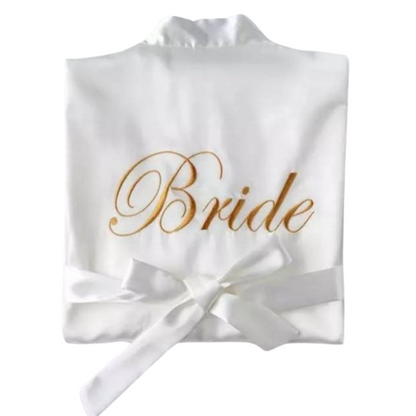 Bata "Bride" Blanca de Satín Bordada